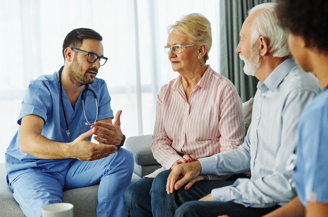 Comunicación Efectiva con Pacientes y Familiares